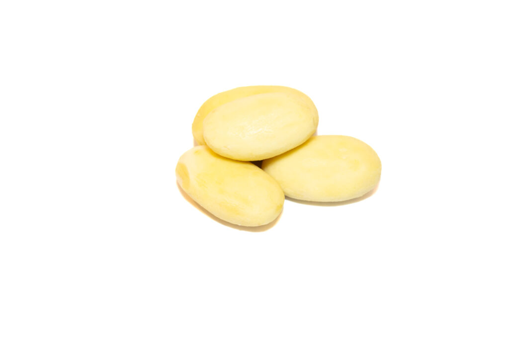 Peeled yellow potatoes